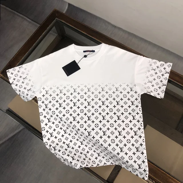 Louis Vuitton T-Shirts Short-Sleeve Crew-Neck product detail image 40