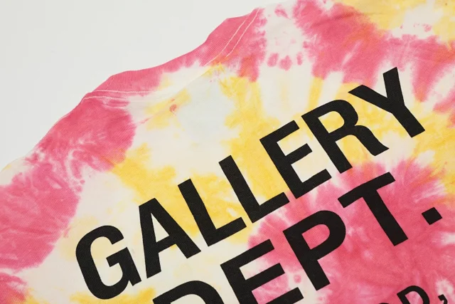 Gallery Dept. T-Shirts Eyes On You Graphic T-Shirt product detail image 44