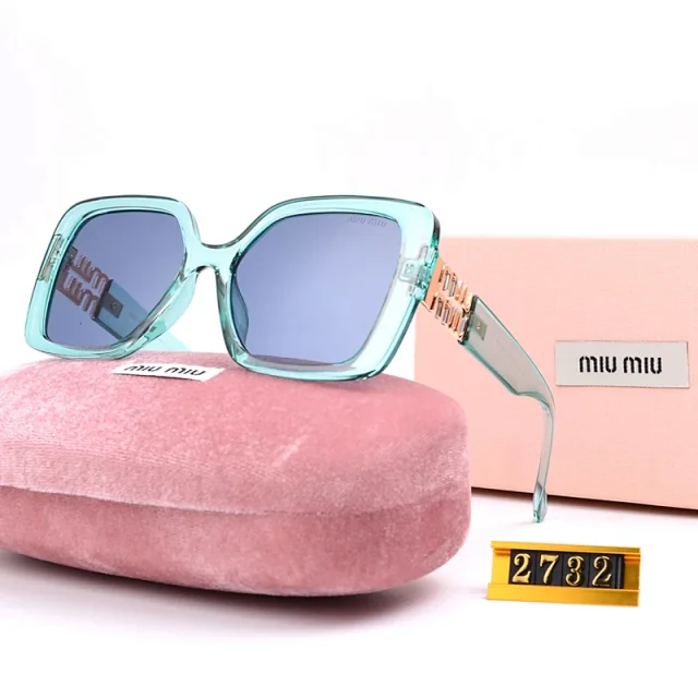 Miu Eyewear 2730 Oversized Square Sunglasses product detail image 17