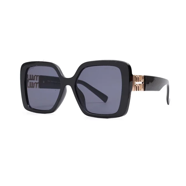 Miu Eyewear 2730 Oversized Square Sunglasses product detail image 24
