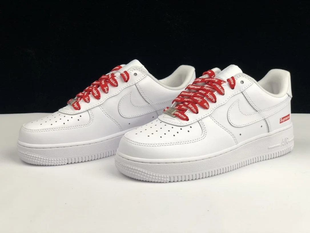 包邮有货❗️【原单】Supreme X Nike Air Force1联名白AF1空军一