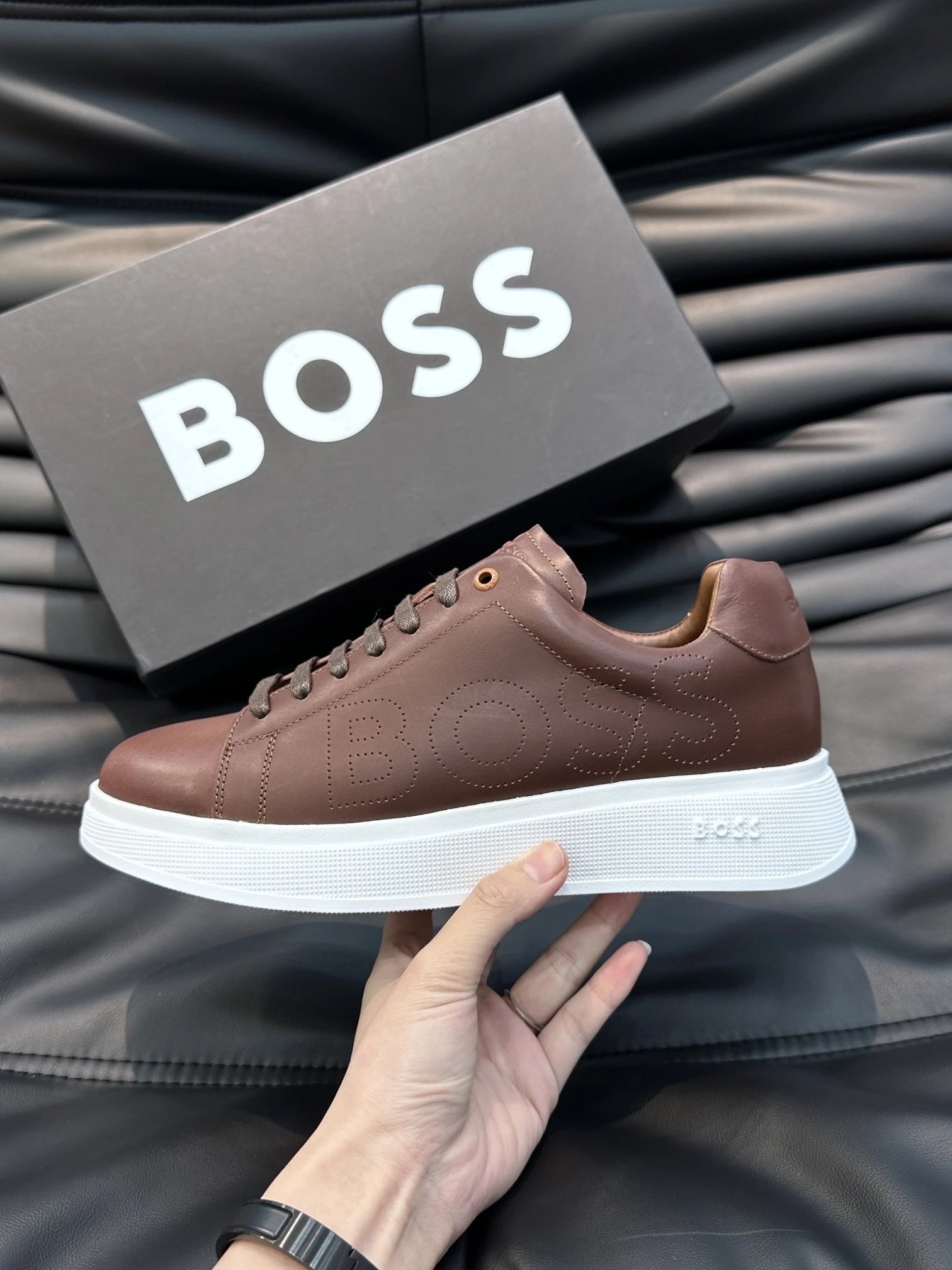Casual Sports Shoes photo 7