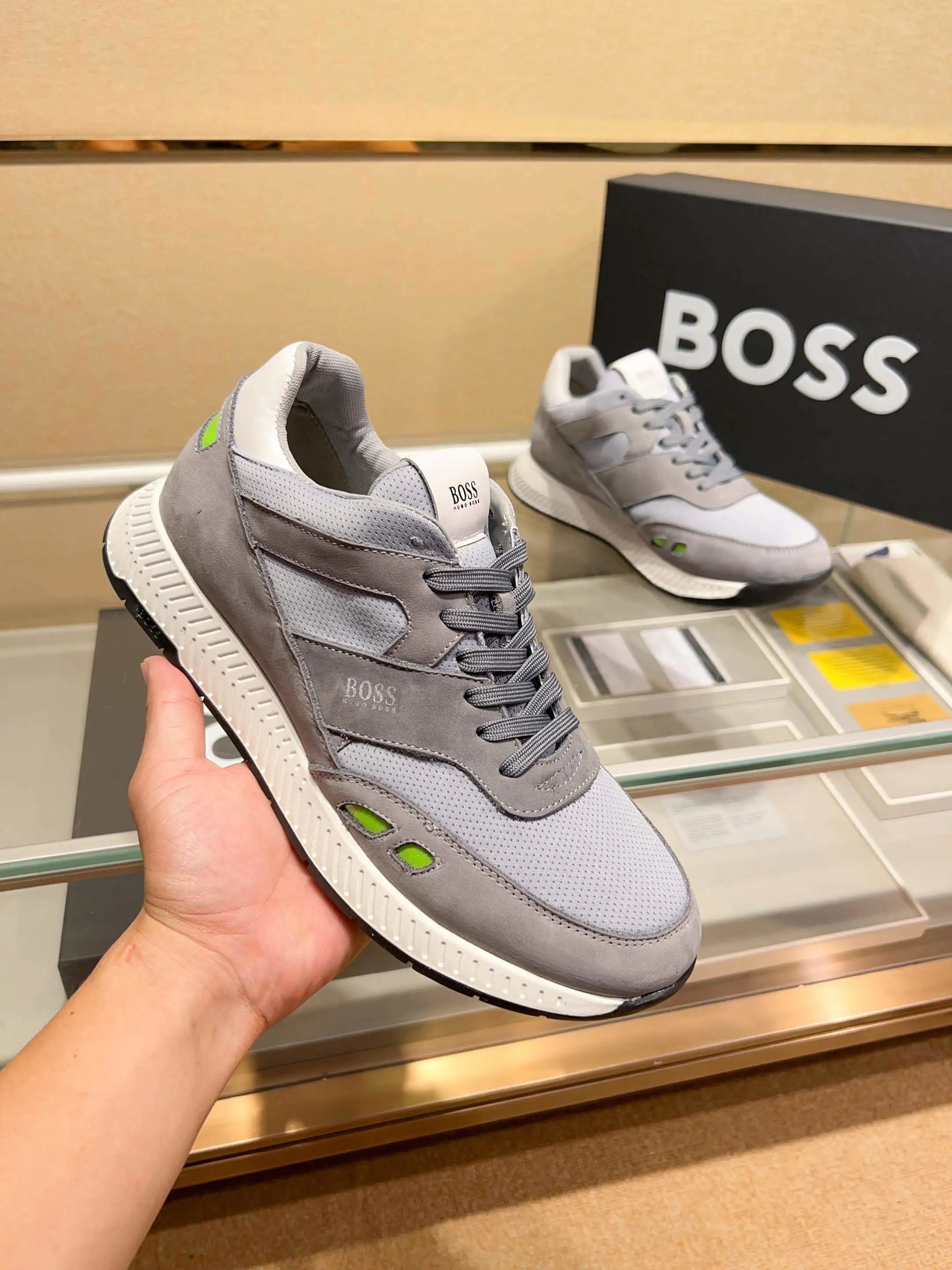 Casual Sports Shoes photo 3