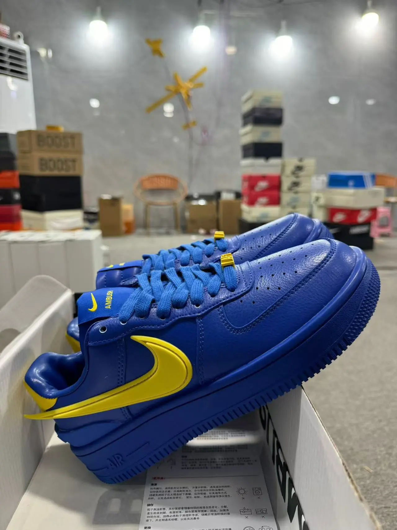 jordan  spizike low