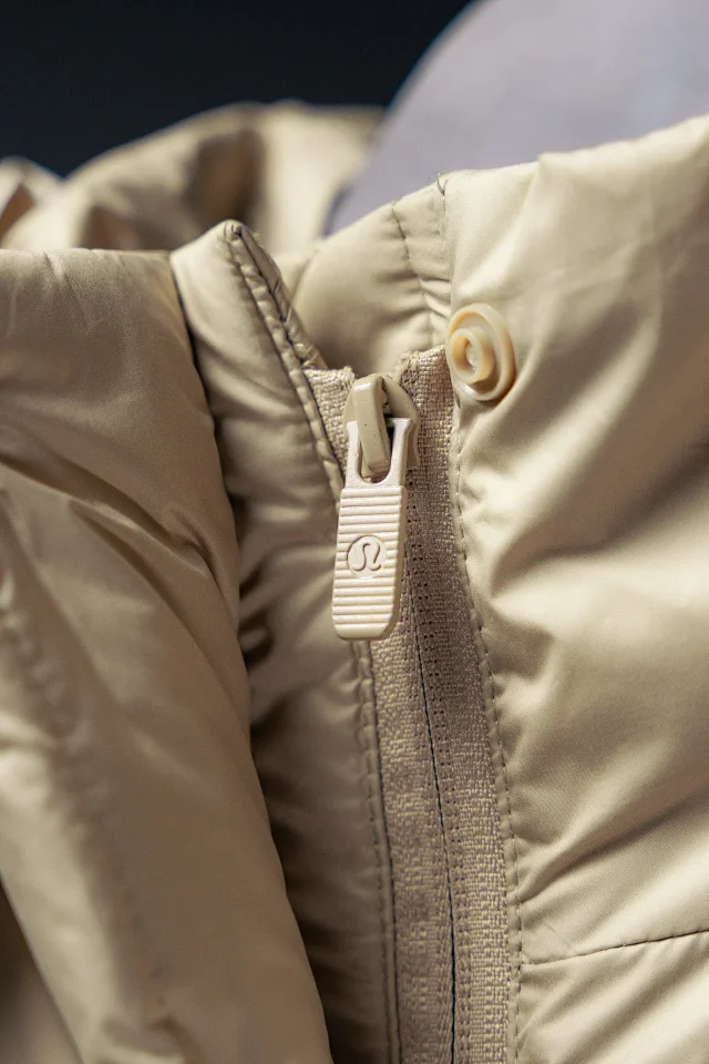 Unbranded Vests Padded snap-front vest with detachable hood and patch pockets product detail image 16