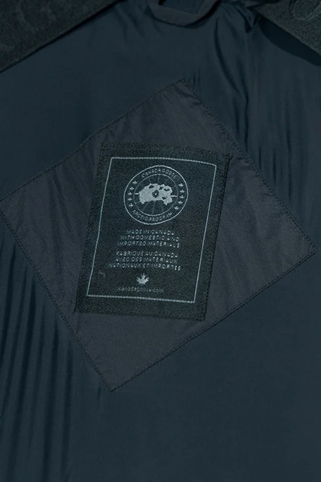 Canada Goose Down Jackets Hooded quilted puffer jacket with black-label patch product detail image 10