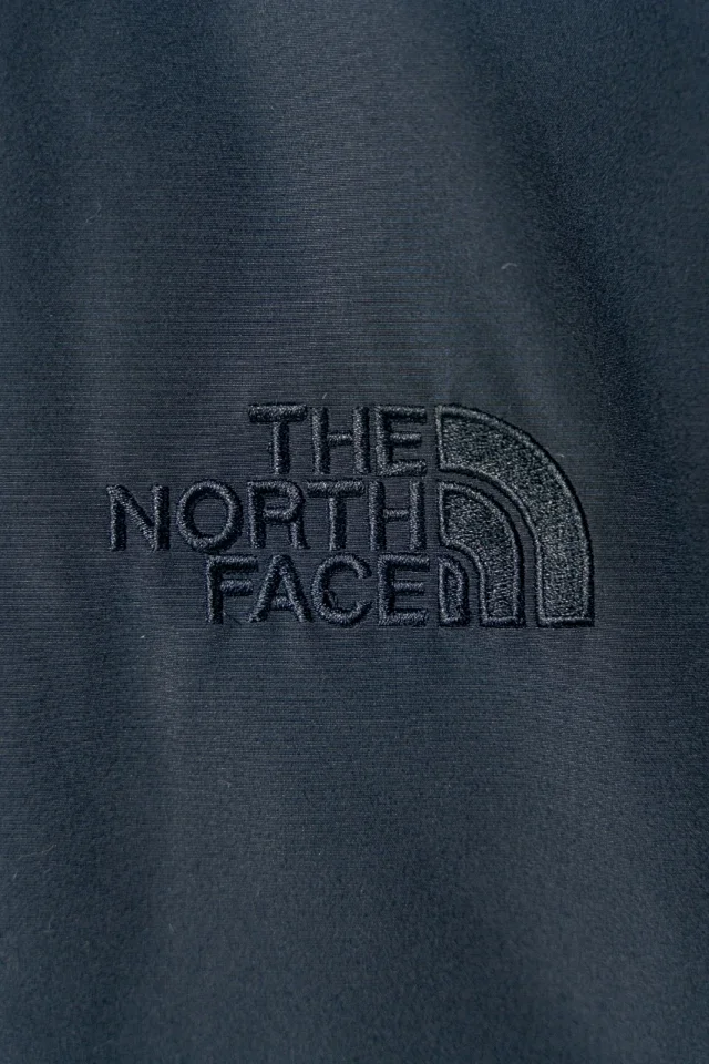 The North Face Down Jackets Quilted bomber jacket with sleeve utility pocket product detail image 15