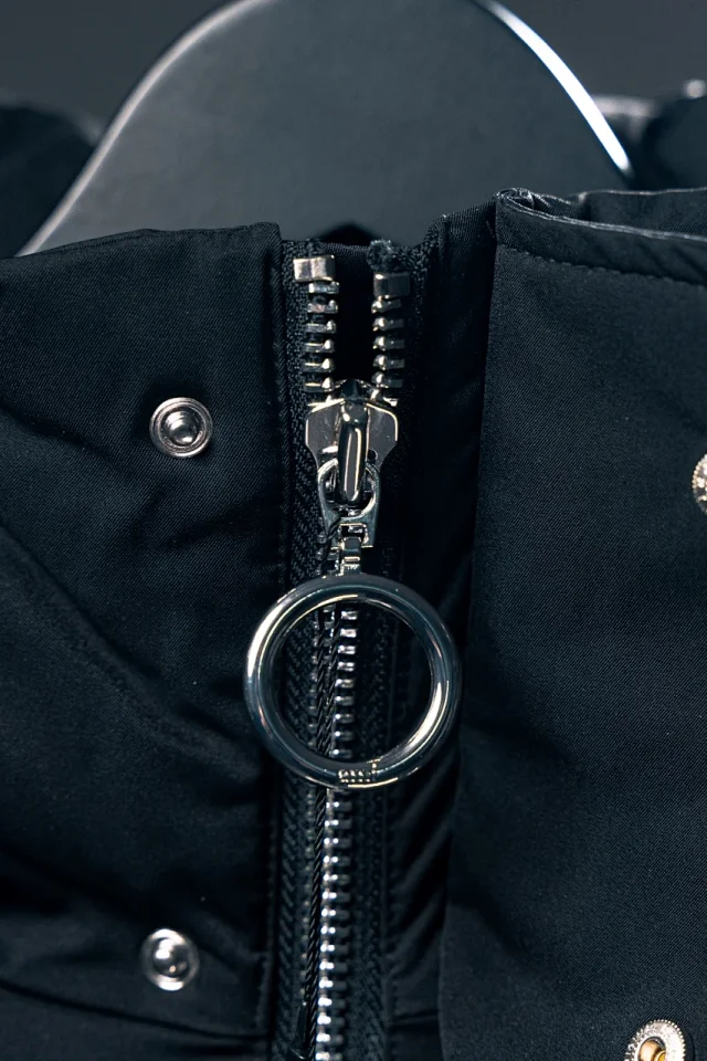 AMI Paris Down Jackets Heart Logo Hooded Jacket product detail image 13