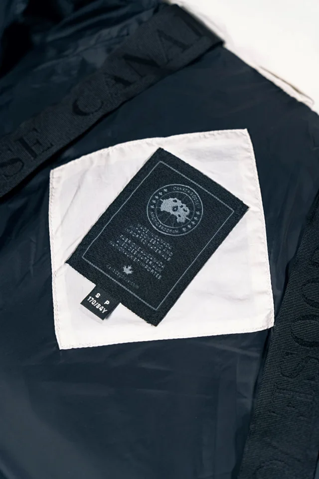 Canada Goose Down Jackets Hooded quilted puffer jacket with black-label patch product detail image 29