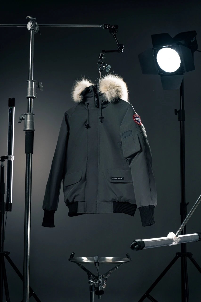 Canada Goose Down Jackets Fur-trim hood bomber jacket — gray