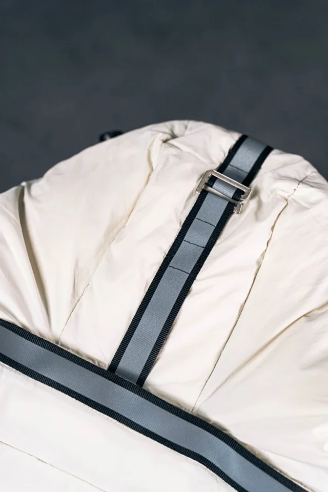 Canada Goose Down Jackets Hooded quilted puffer jacket with black-label patch product detail image 28