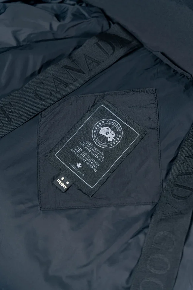 Canada Goose Down Jackets Hooded quilted puffer jacket with black-label patch product detail image 38