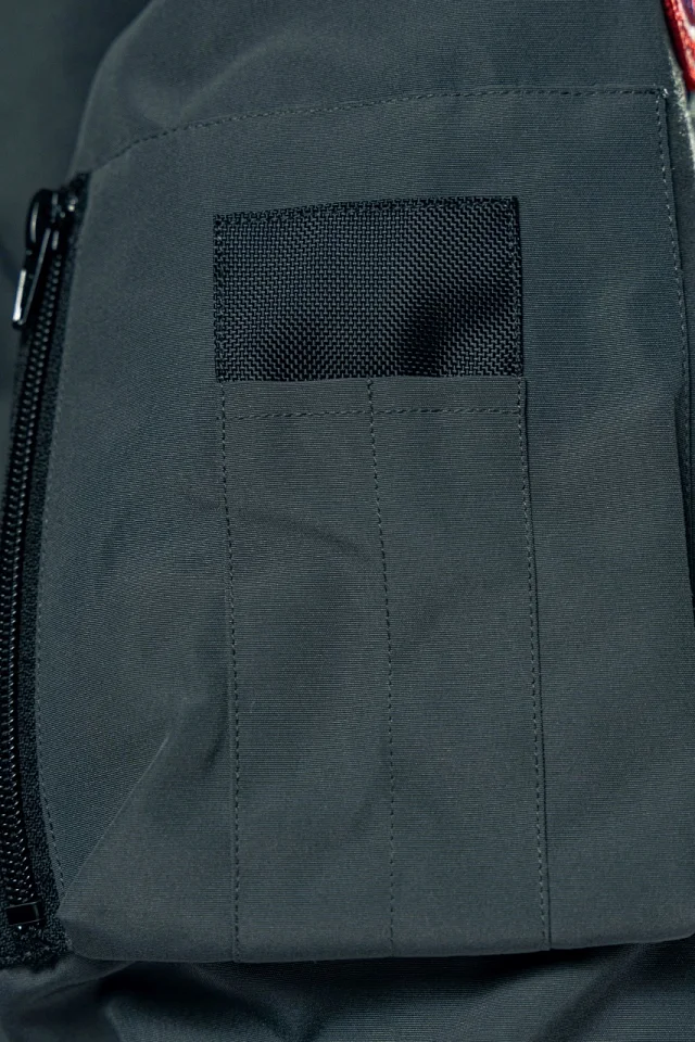 Canada Goose Down Jackets Fur-trim hood bomber jacket product detail image 36