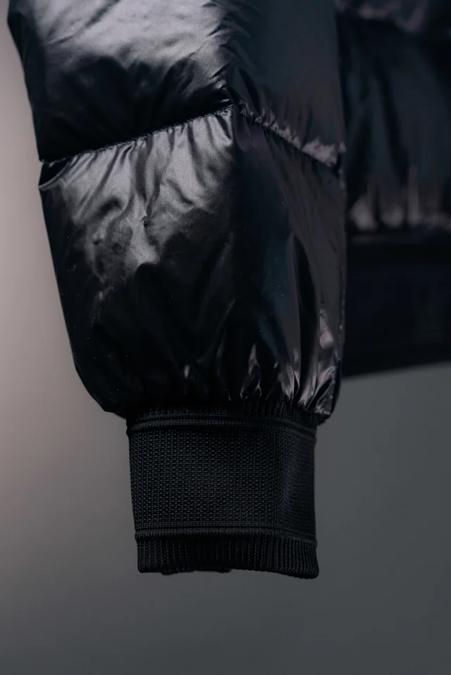 Moncler Down Jackets Short quilted bomber jacket with ribbed collar, cuffs and hem product detail image 6