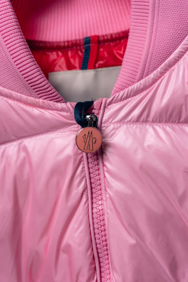 Moncler Down Jackets Short quilted bomber jacket with ribbed collar, cuffs and hem product detail image 9