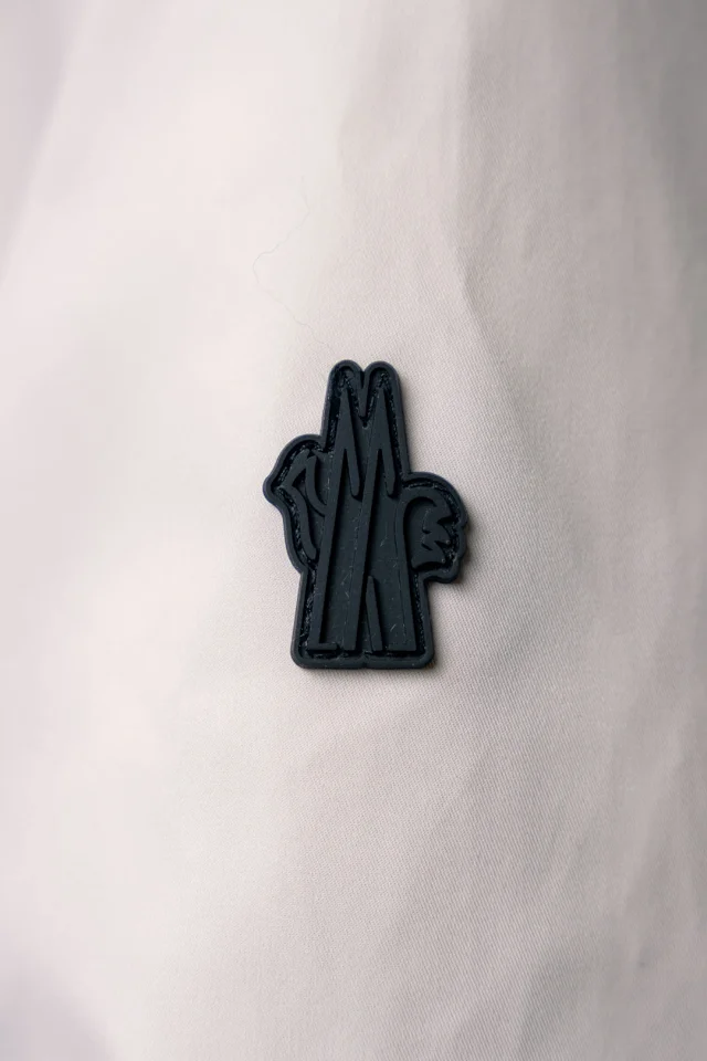 Moncler Down Jackets Fur-Trim Hooded Jacket product detail image 7