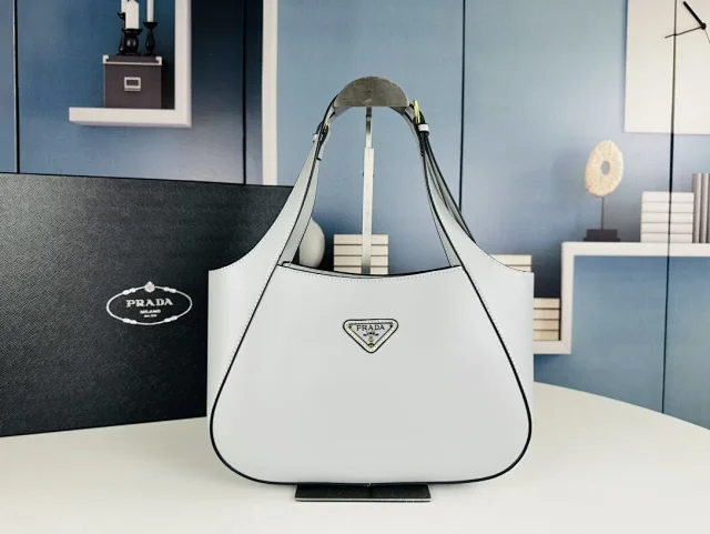 Prada Shoulder Bags Triangle Logo Bag product detail image 8