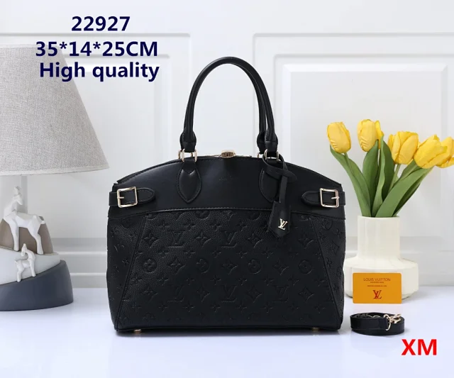 Louis Vuitton Multiple handbag models: 22927, 44579, 46203 product detail image 8