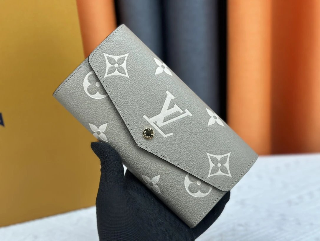 Louis Vuitton Monogram Empreinte Long Wallet Black with Pale Yellow Print - 14