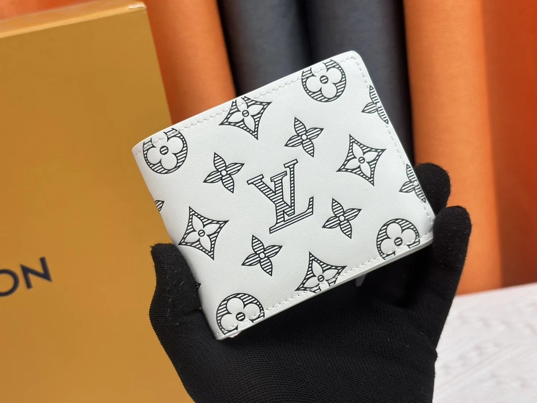 Louis Vuitton Monogram Empreinte Long Wallet Black with Pale Yellow Print - 6