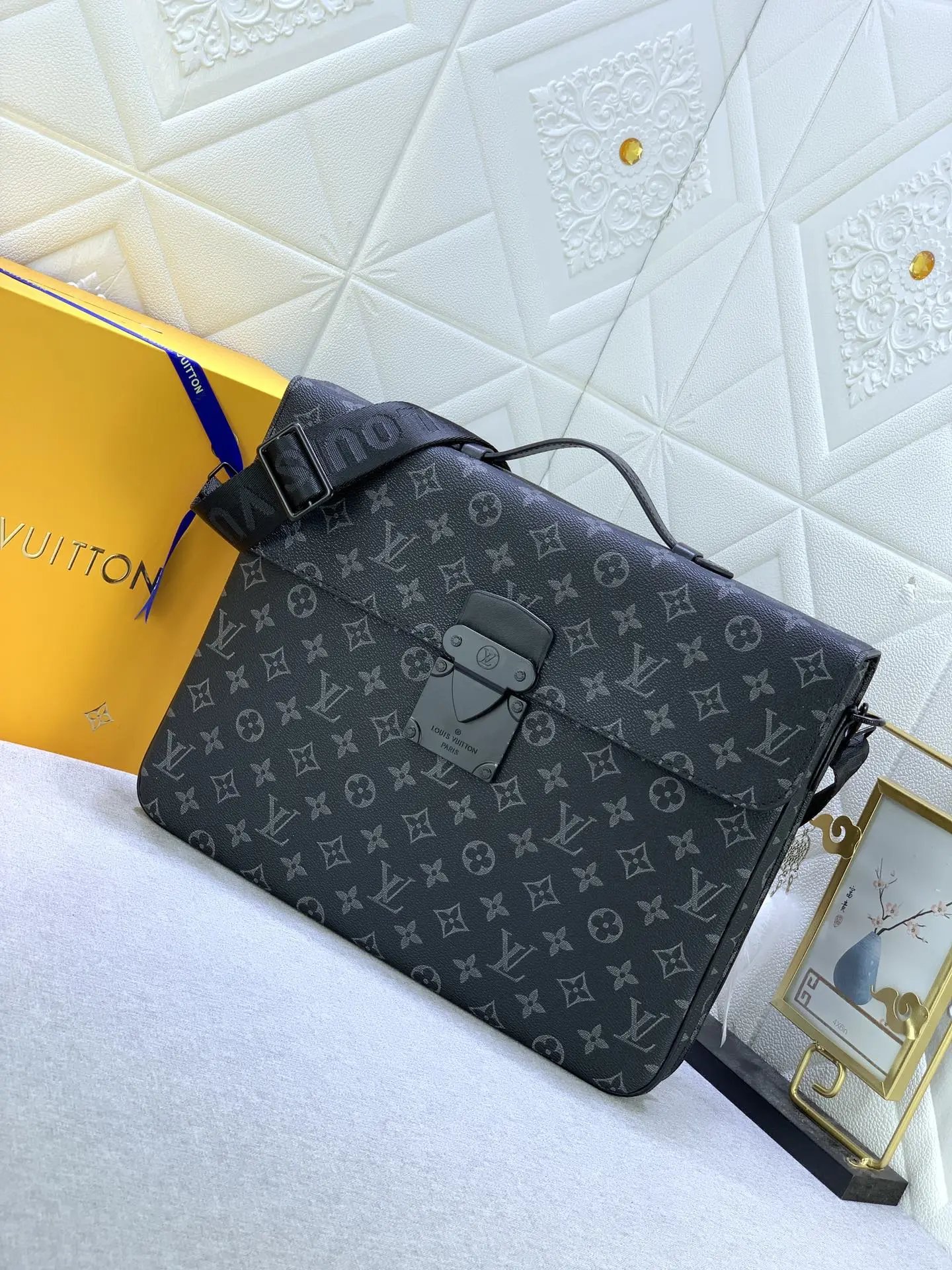 Louis Vuitton S Lock Messenger Monogram Shadow Black