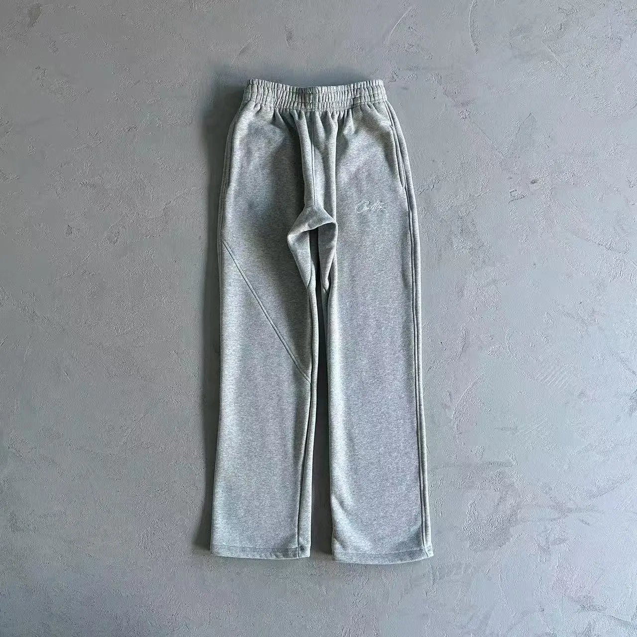 straight legged pants
