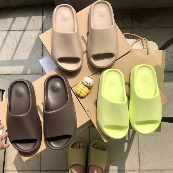 【LW Edition, Special Offer, B-Grade Flawed, No Box Soft Pack】New Link Yeezy Slide (No returns or exchanges except for size issues)