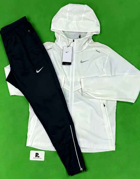 Nike Jackets Running Jacket — XX38