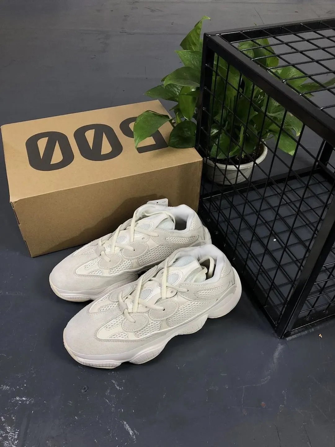 Yeezy 500 Vintage White