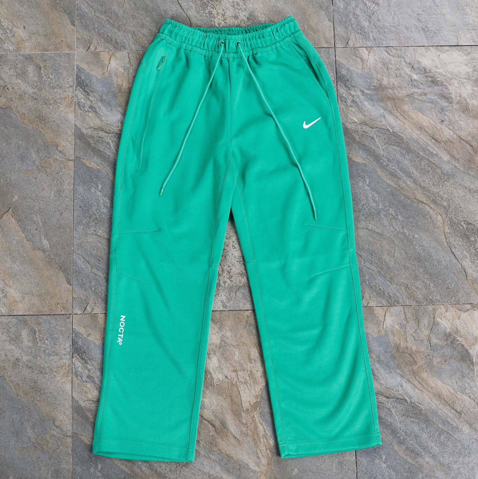FD8461 Green