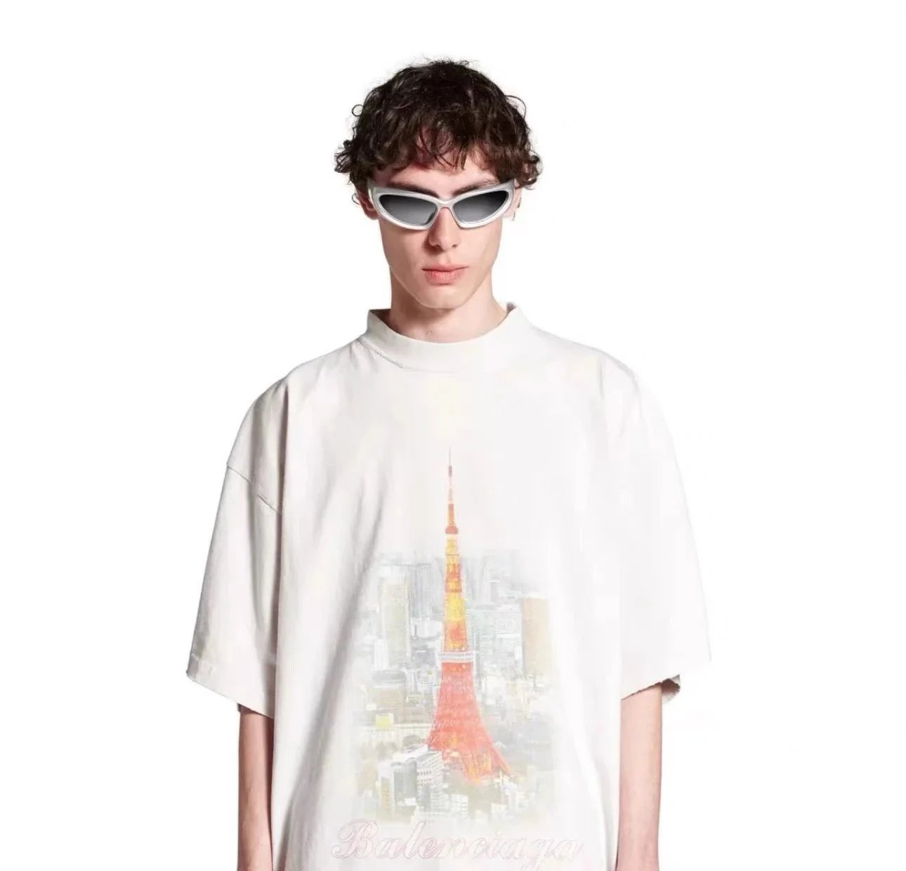Original 179 Autonomously Designed Paris Tokyo Eiffel Tower Short-Sleeve Tee, New Without Defects, YB-Developed