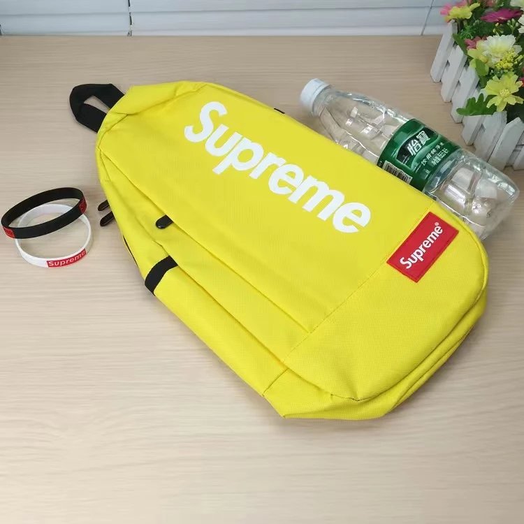Big chest bag in yellow