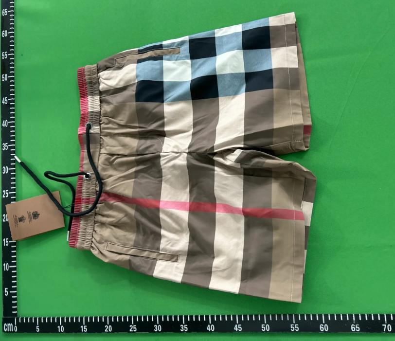 Burberry shorts Whats+852 57714348