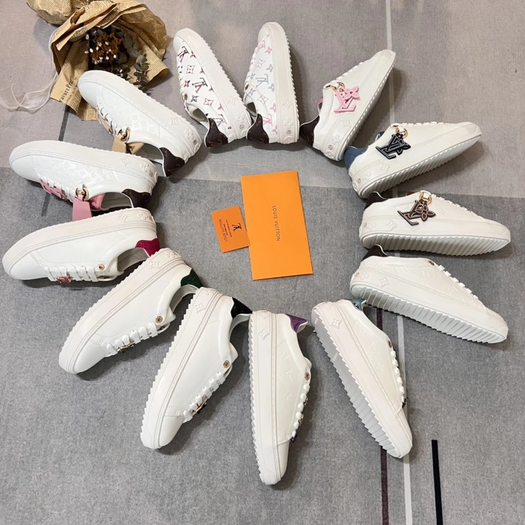 Louis Vuitton Sneakers Low-Top Monogram Lace-Up image 4
