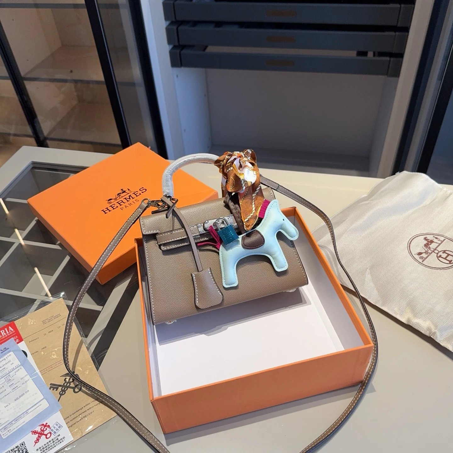 Hermès Mini Kelly Pochette Orange Epsom Leather Chain Bag - 20