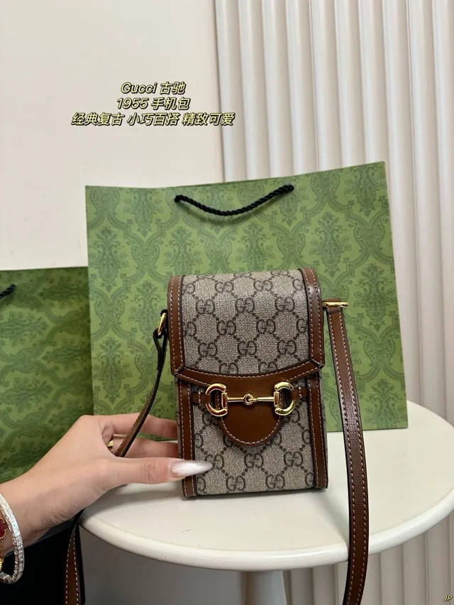 Gucci Crossbody Bags Horsebit Flap product detail image 18