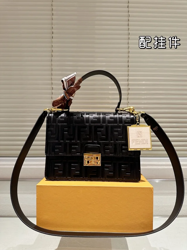 Fendi Sunshine and Peekaboo bags product detail image 16