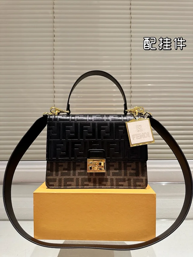 Fendi Sunshine and Peekaboo bags product detail image 18