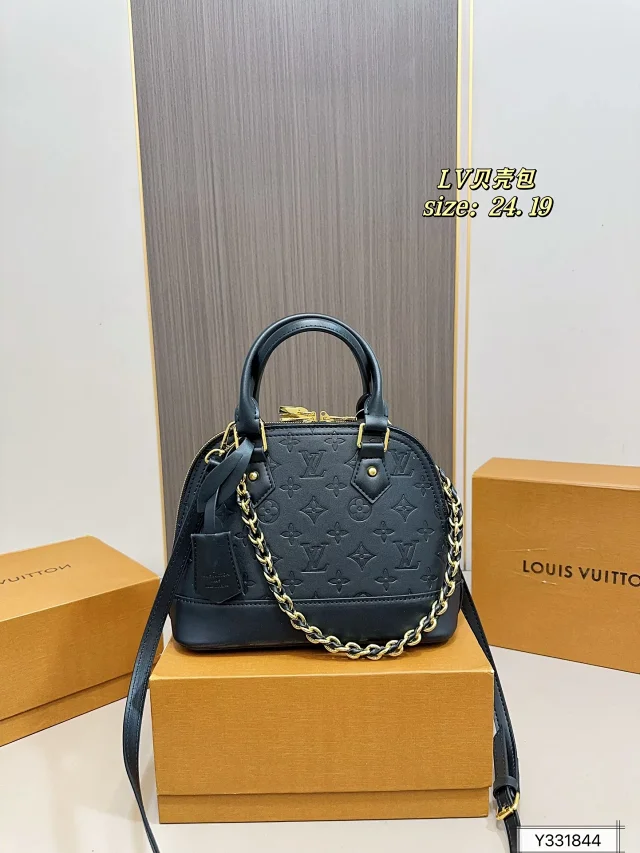Louis Vuitton Monogram Handbag product detail image 29