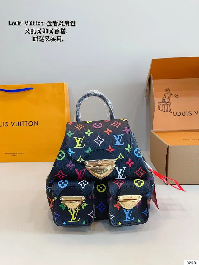 Louis Vuitton Monogram Handbag product detail image 25