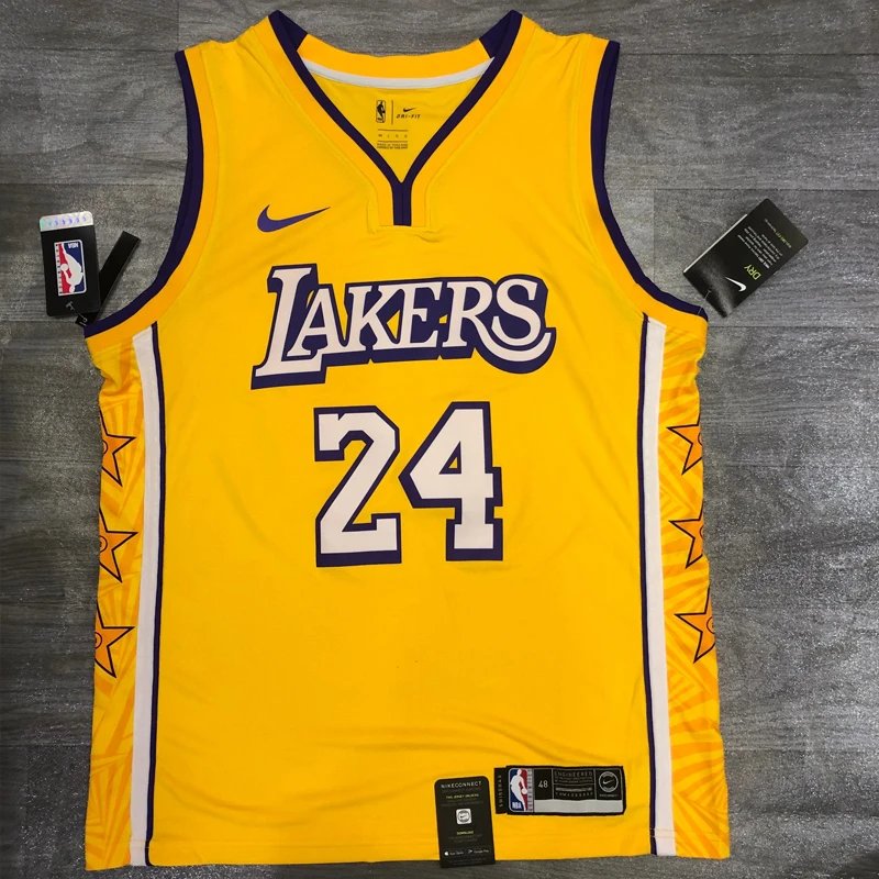 Season 21 Celebrity Edition Yellow - Kobe 24