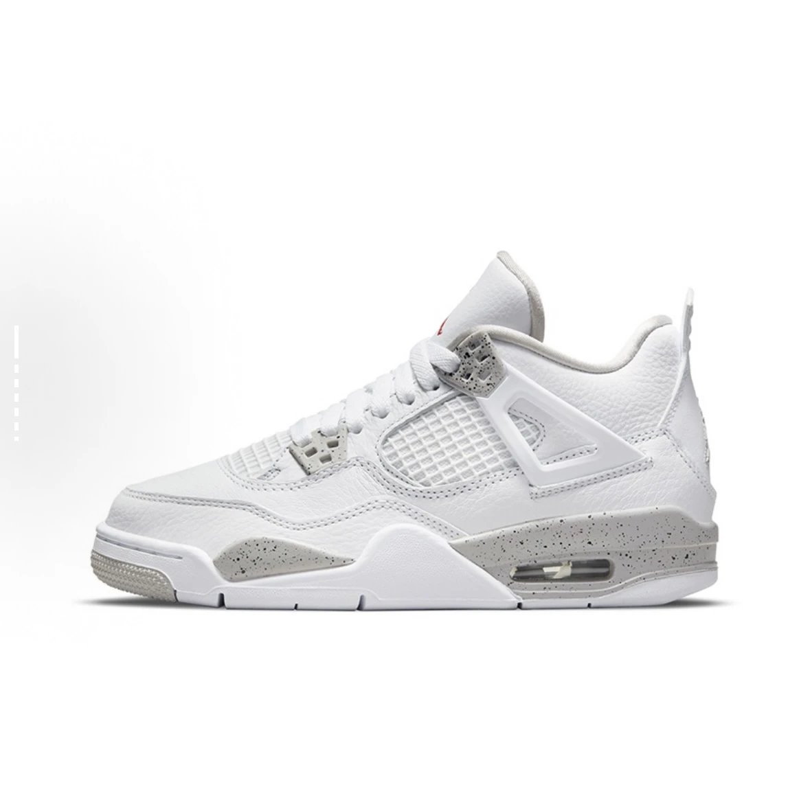 White Oreo CT8527-100