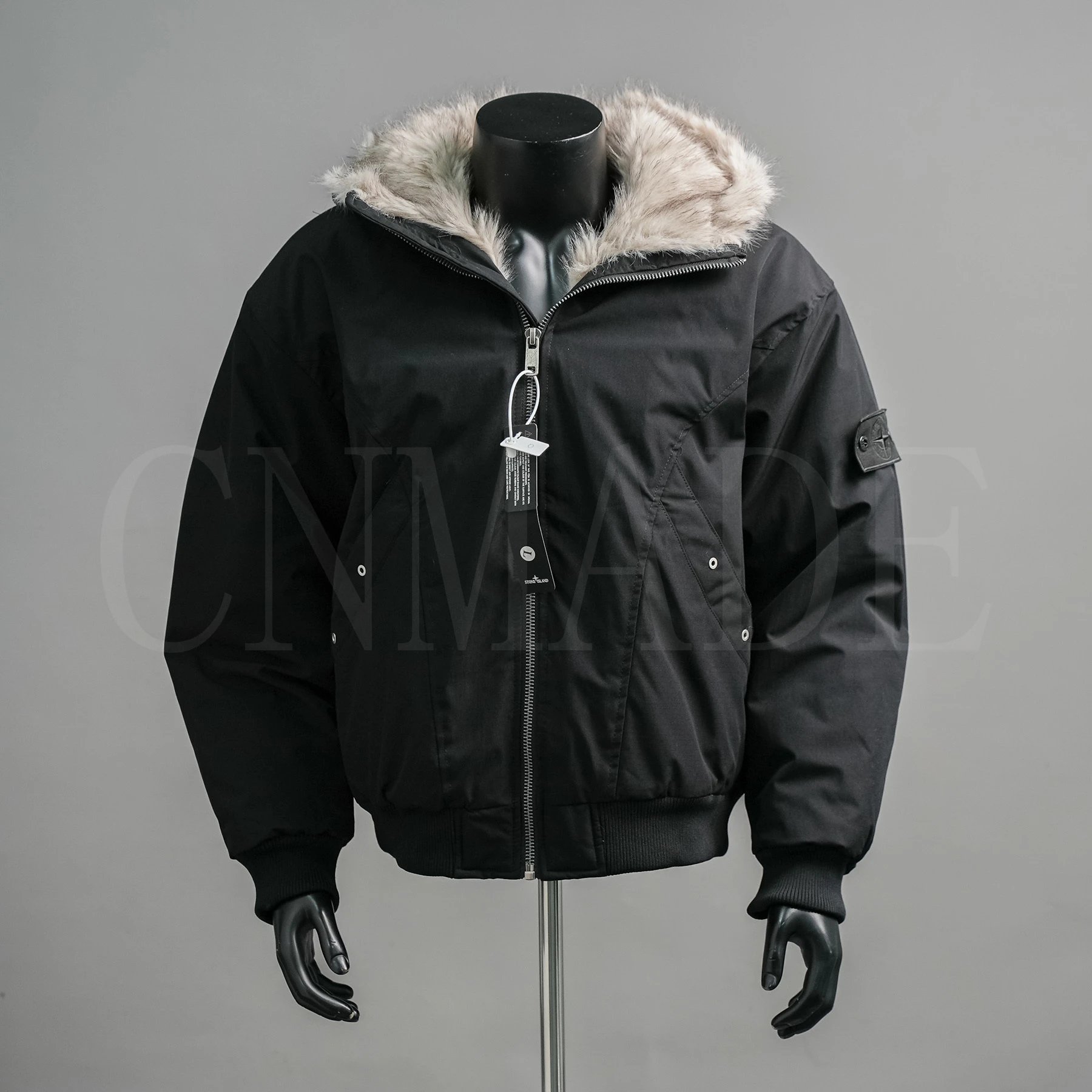 岛毛领连帽面包棉服