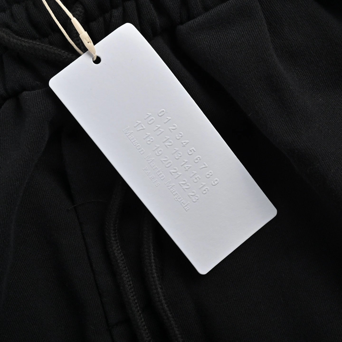 MM6 25ss 刺绣水洗喷墨长裤 10