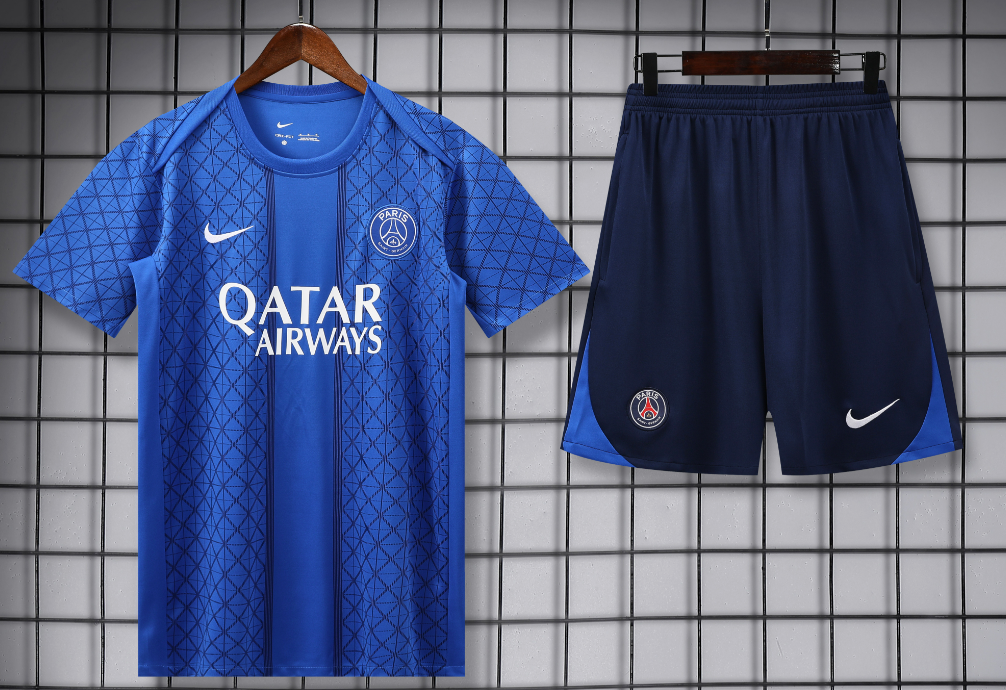 Adidas Football Jerseys Club training shirt and shorts set — 25-26 Paris light blue*Top quality