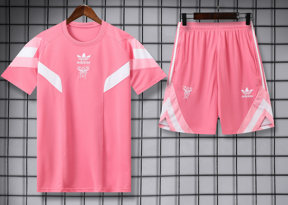 Adidas Football Jerseys Club training shirt and shorts set image 4