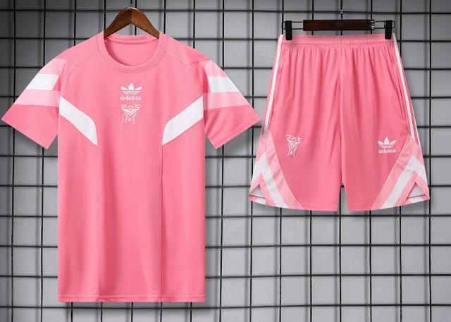Adidas Football Jerseys Club training shirt and shorts set product detail image 4