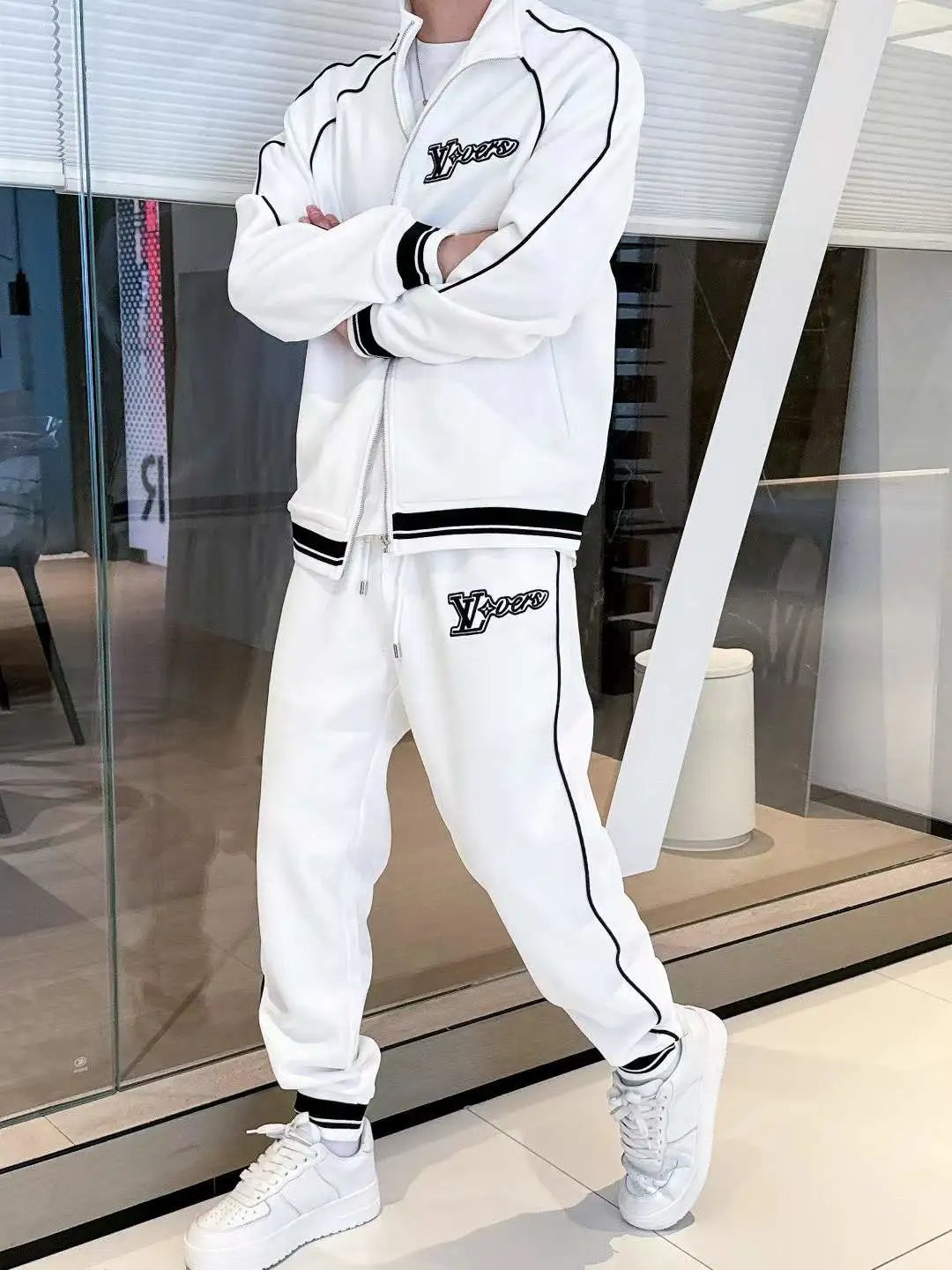 Dior Tracksuits Zip-up jacket and jogger set image 11