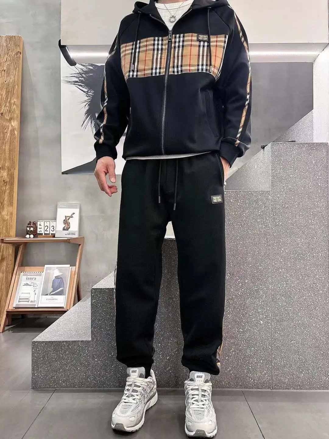 Dior Tracksuits Zip-up jacket and jogger set — 31