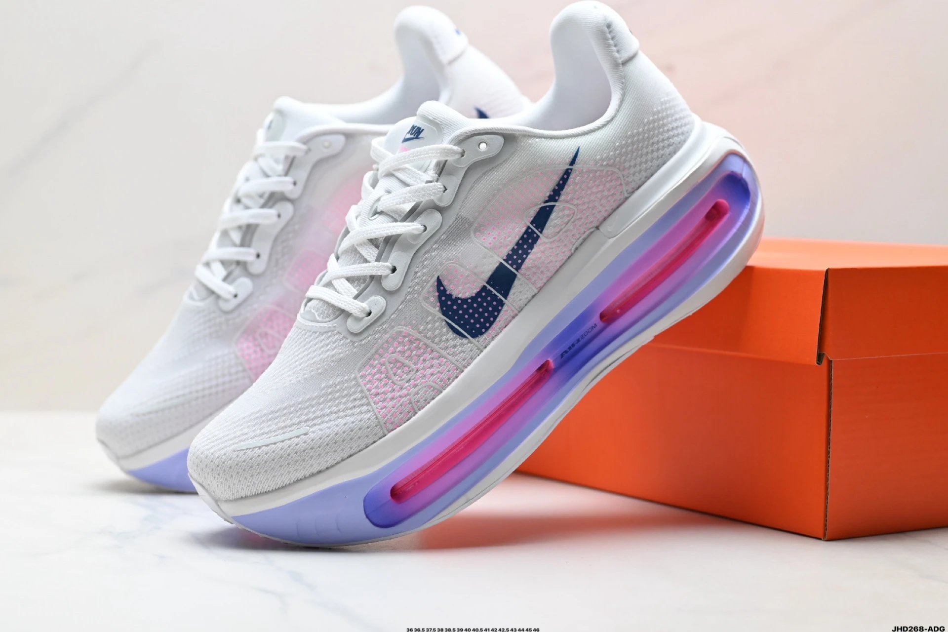 现货●包邮现货●包邮Nike VOMERO PREMIUM 耐克 舒适减震防滑 低帮跑步鞋